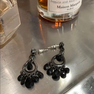 Black Dangling Earrings -Pair